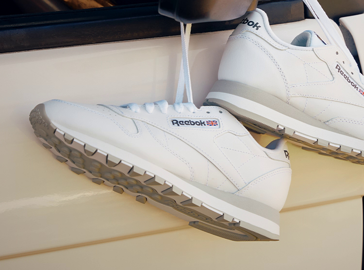 reebok white sneakers 7 worn a few times a few... - Depop-omiya.com.vn