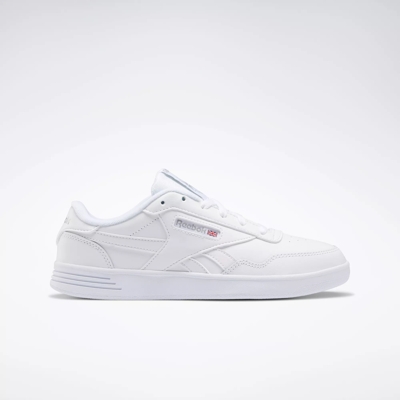 Reebok classic hot sale athletic shoe