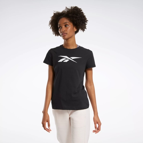 9 Black T-Shirts Every Woman Need in Her Wardrobe