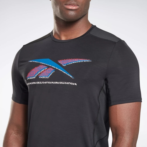 Reebok Men s Activchill Graphic Athlete T Shirt in Black Size S