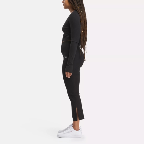 Reebok Classics Wardrobe Essentials straight sweatpants in black