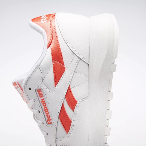 Classic Leather SP Shoes - Ftwr White Ftwr White / Semi Orange Flare | Reebok