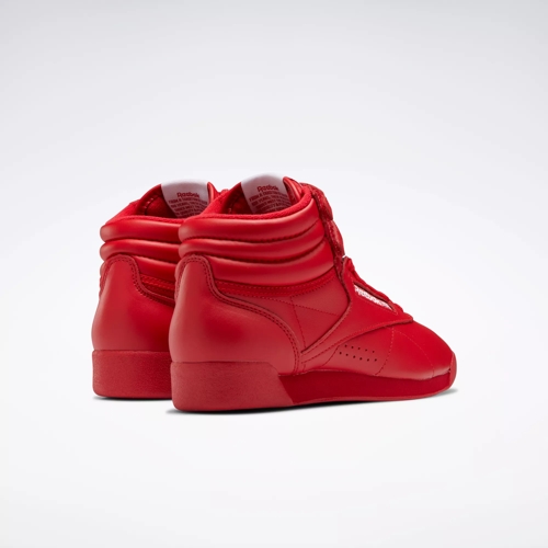 Womens red store reebok shoes