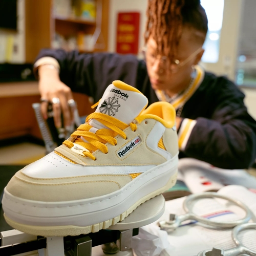 reebok classic yellow white