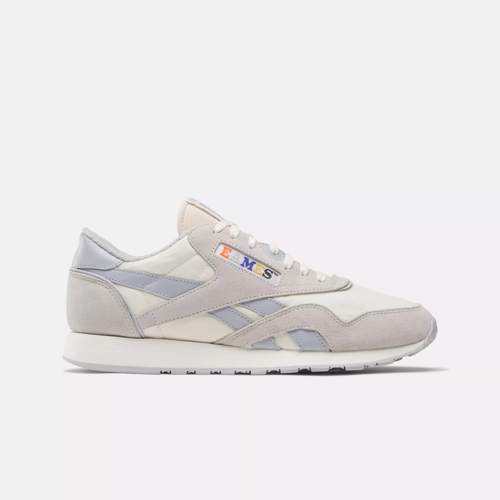 White reebok best sale classic nylon