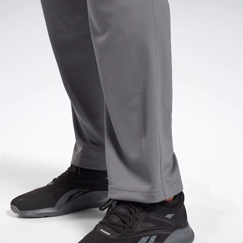 Reebok FK6201 Workout Ready Trackster Pants, S/P, Cold Grey : :  Clothing, Shoes & Accessories