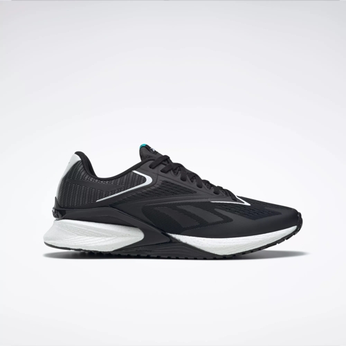 Speed 22 Training Shoes - Black White / Classic |