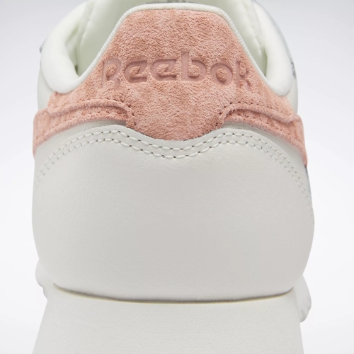 Classic Leather Women\'s Shoes - Chalk / Aura Orange / Chalk | Reebok | Sneaker low