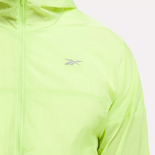 Sportcity - Reebok HERO reflective running jacket. Sprints