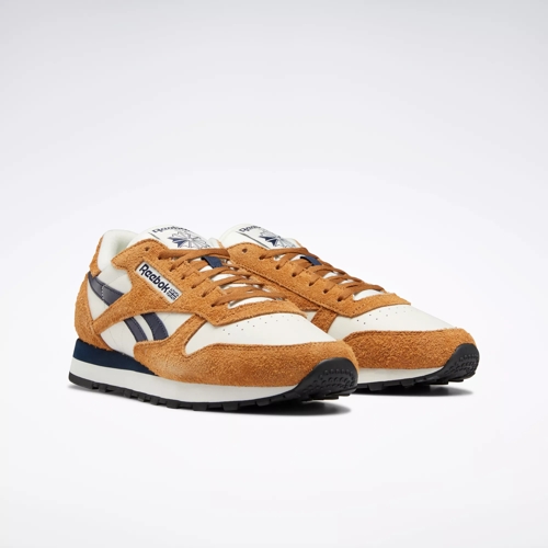 Imperial Sembrar lento Classic Leather Shoes - Chalk / Wild Brown / Vector Navy | Reebok