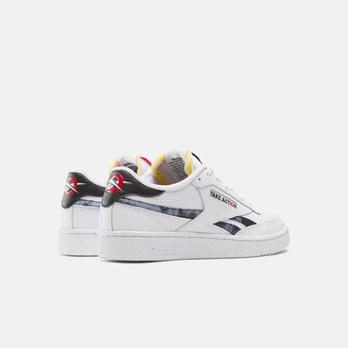 Reebok Footwear Men Club C Revenge Shoes FTWWHT/GLEGRN/VECNAV