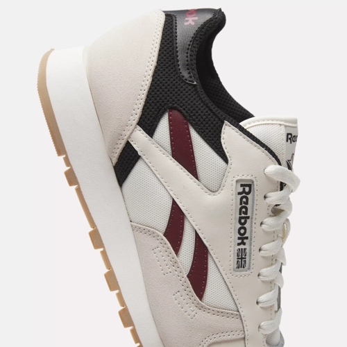 Reebok Men's Classic Leather Sneaker, Black/Gum, Numeric_3_Point_5 : . ca: Clothing, Shoes & Accessories