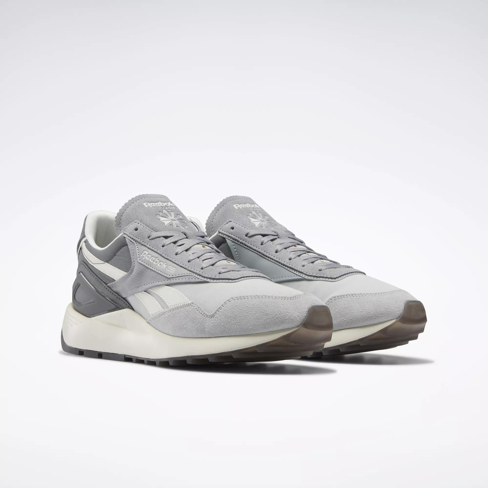 Reebok classic leather star cheap grey trainers