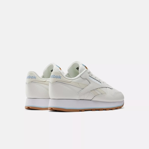 Reebok Women s Classic Leather Casual Shoes in Blue Off White Chalk Size 7.5