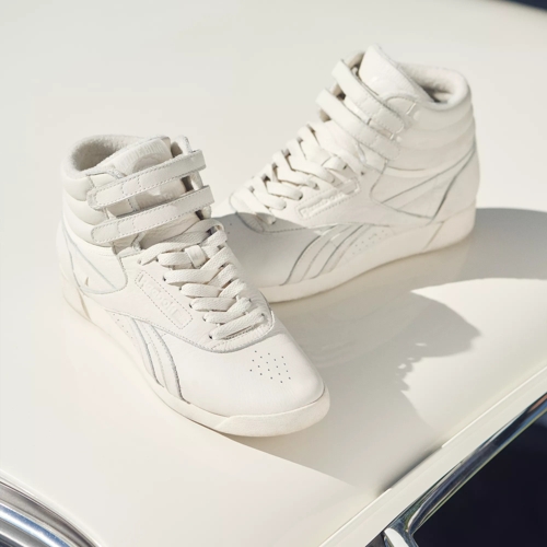 Reebok classic hi top white online