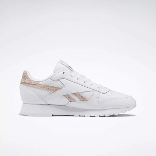 White reebok 2025 womens sneakers