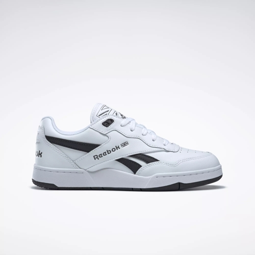 White reebok 2025 basketball shoes