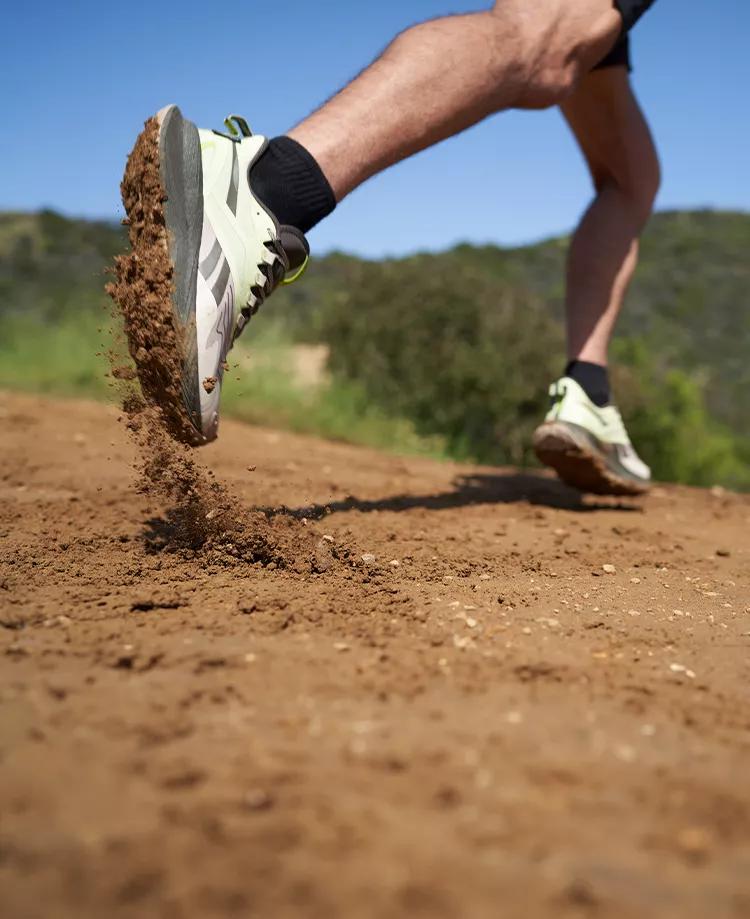 Men's Running Shoes - Long Distance, Sprints, Jogging