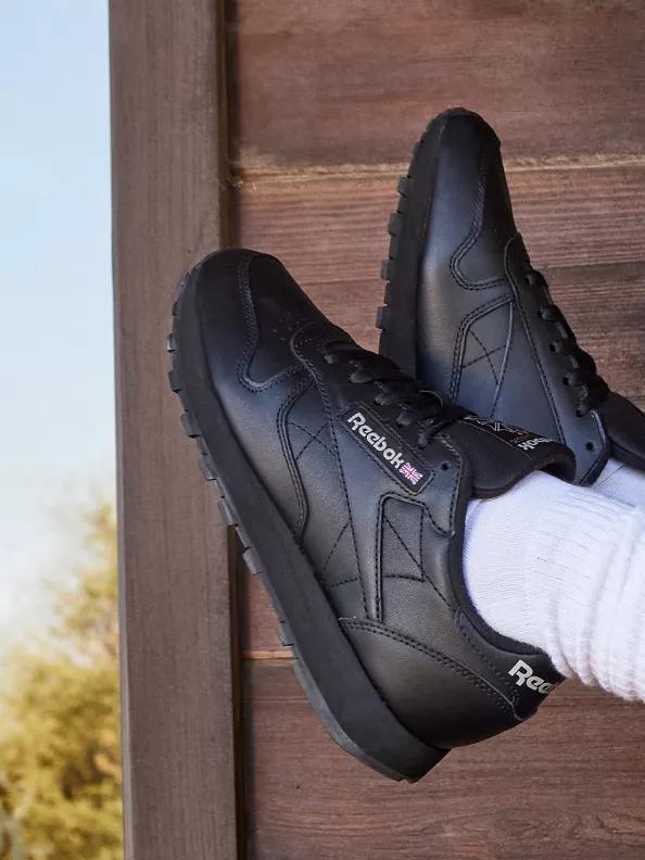 men's black reebok classic