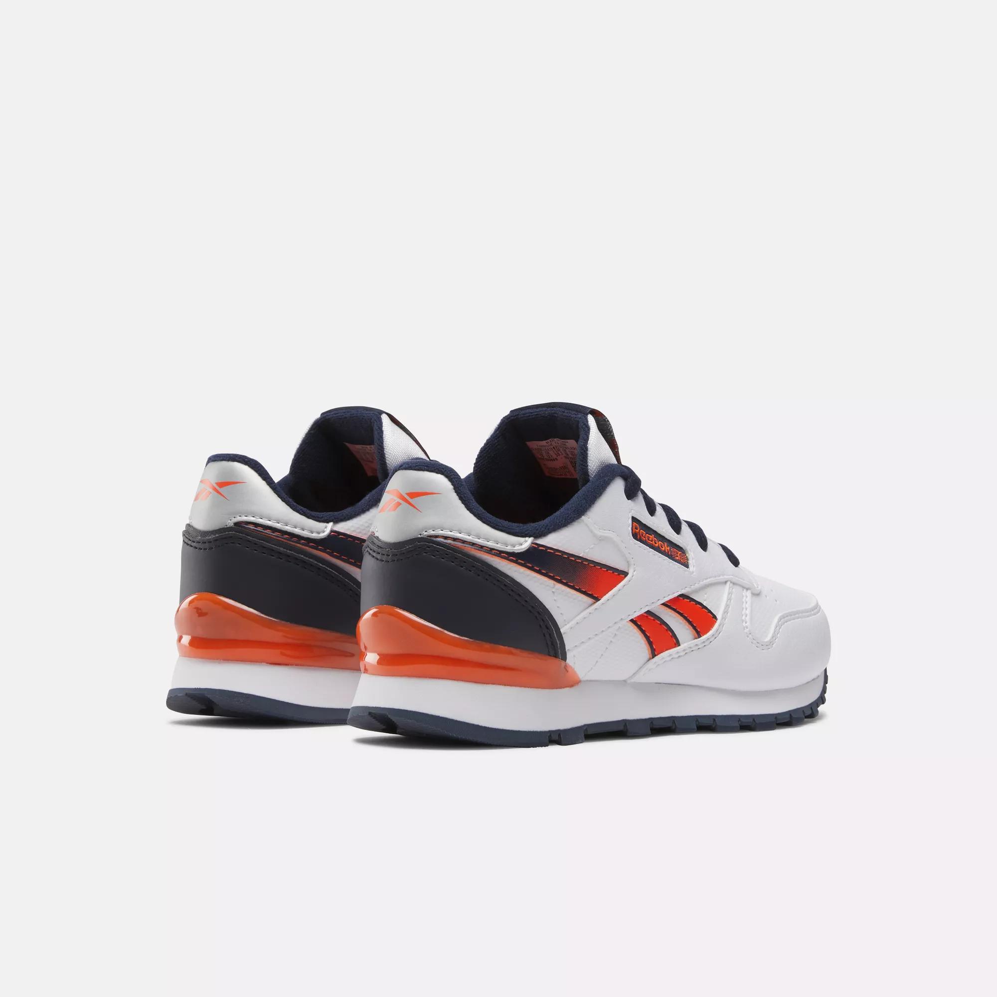 Reebok classic leather collegiate navy hotsell