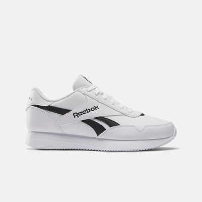 White sports outlet shoes reebok