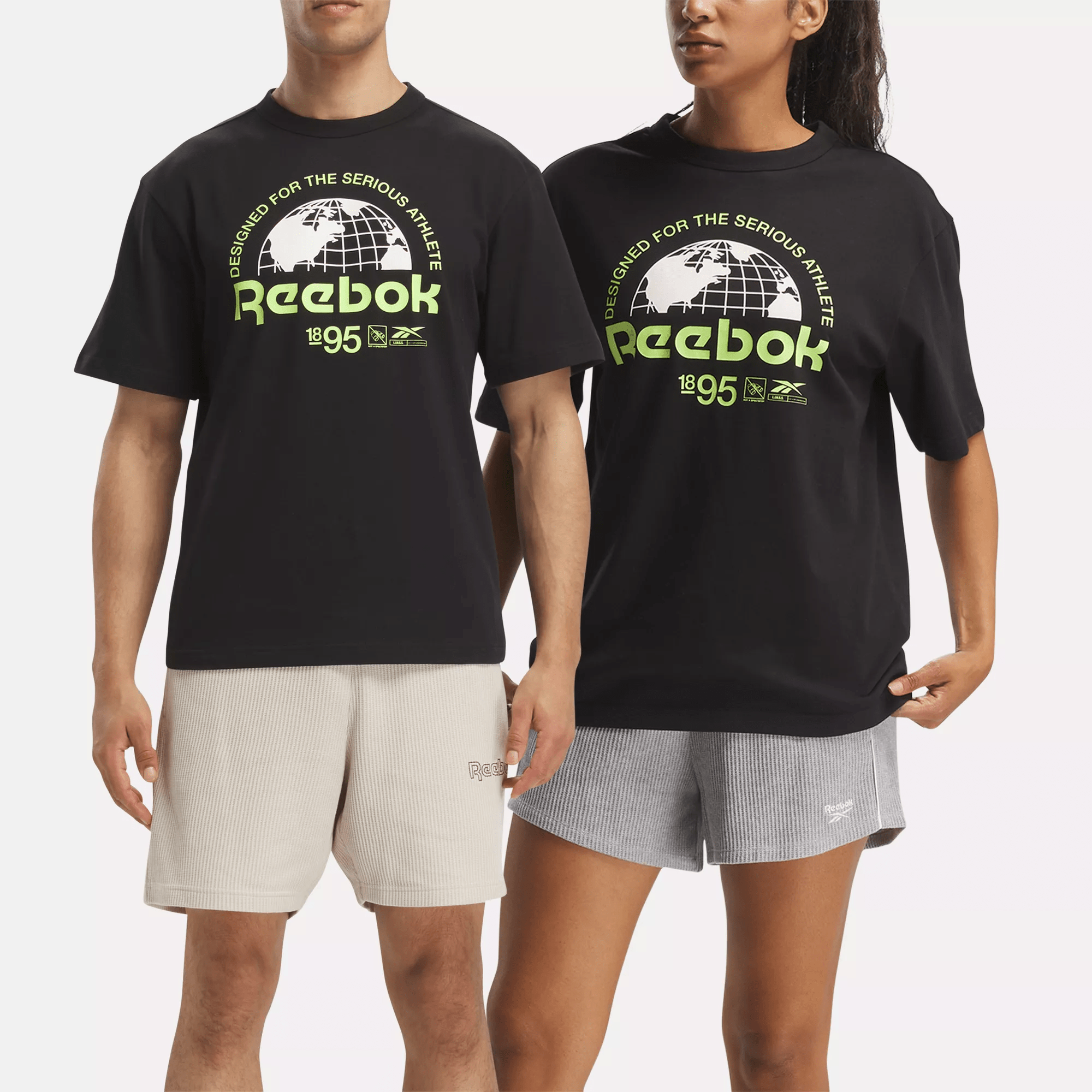 Reebok Graphic Series  Globe T-shirt In Black