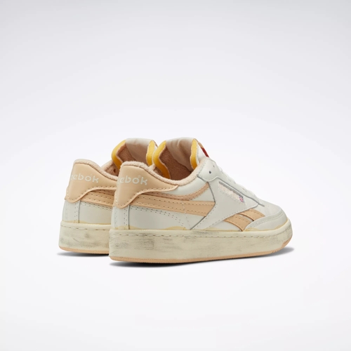 Reebok Footwear Men Club C Revenge Vintage Shoes CHALK/PAPWHT/GLEGRN