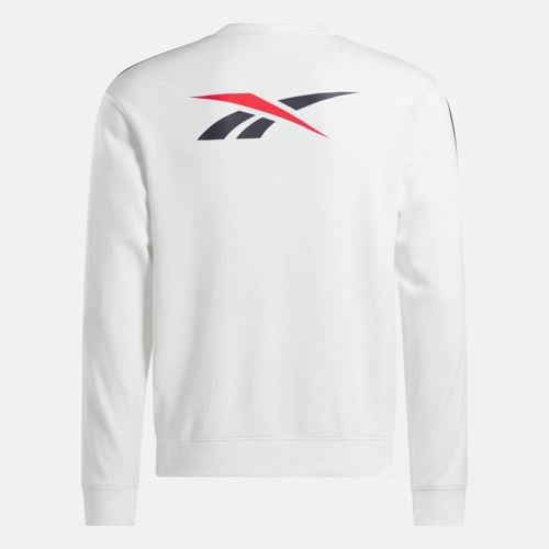 100215502_B_Model_eCom-tif.png